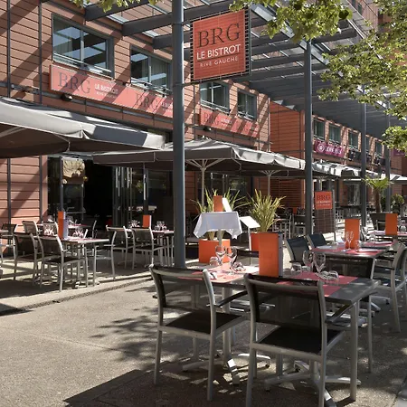 Crowne Plaza Parc De La Tête D'or Hotel 4*