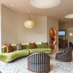 Crowne Plaza - Cite Internationale 4*