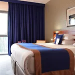 מלון Crowne Plaza - Cite Internationale 4*