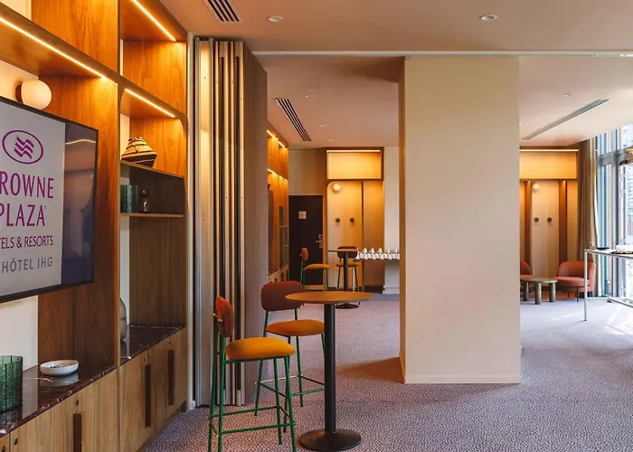 Crowne Plaza - Cite Internationale