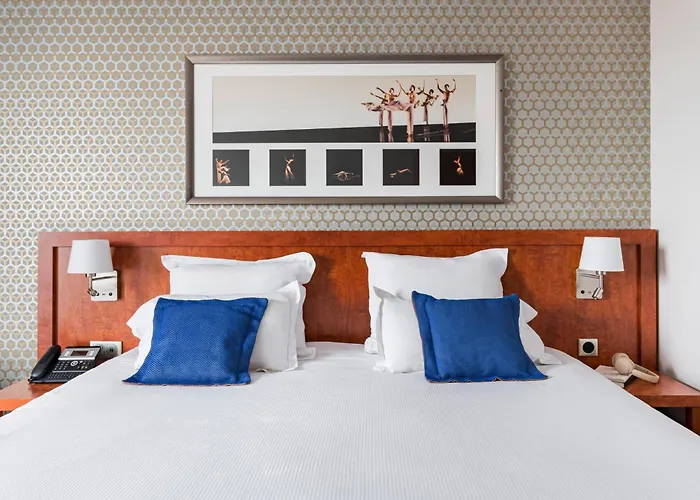 Hotel Crowne Plaza - Cite Internationale