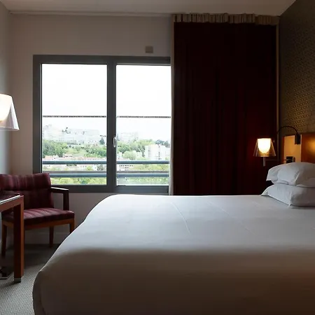 Crowne Plaza - Cite Internationale